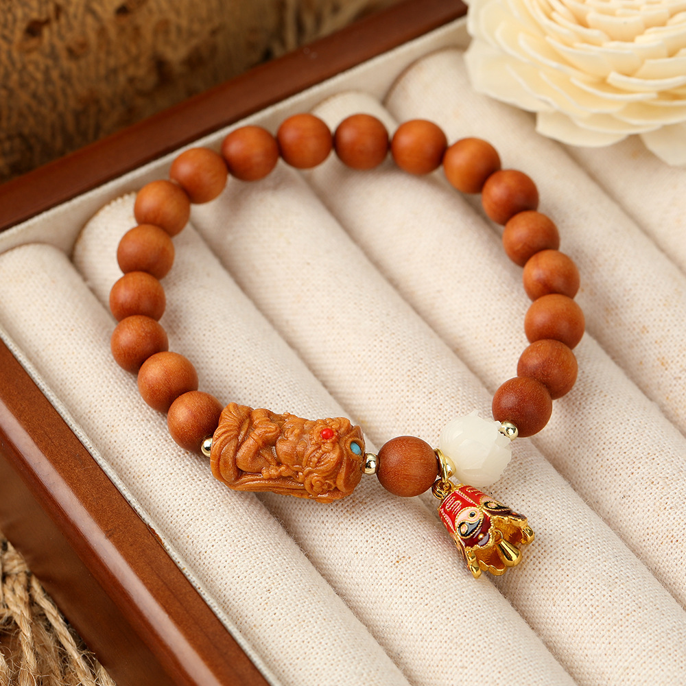 New natural sandalwood Chinese style cultural toys, prayer beads, bracelets, scenic spots, temple souvenirs