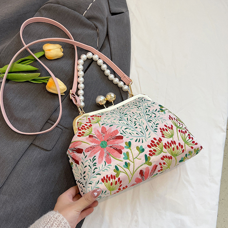 designer bag New clip Chinese style dinner hand-held one shoulder diagonal cross casual fashion bag embroidered flower women's bag