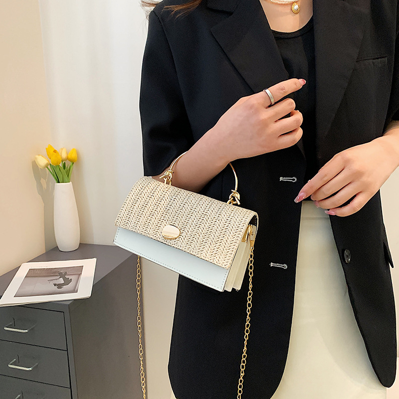 Free Delivery Designer Bag Spring Western For Women 2025 Knitted Simple And Fashionable Korean Edition Texture Chain Trendy Crossbody Small Square Bag