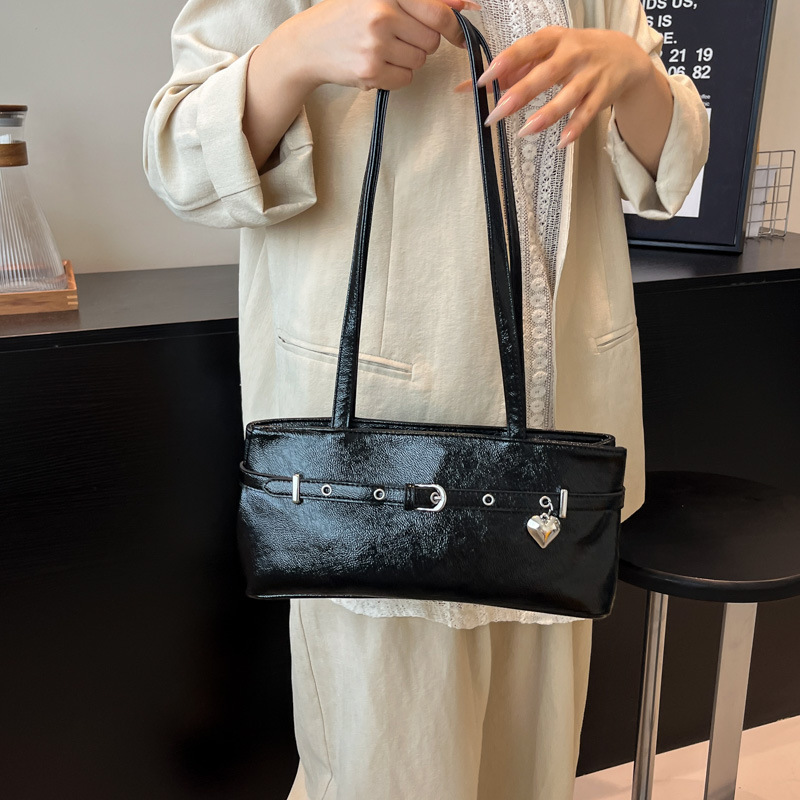 Simple and stylish handbag for women 2025 new trend versatile underarm shoulder bag large capacity tote bag