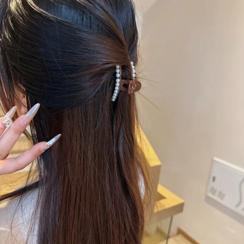 Classic Versatile Mini Pearl Hair ClipsSpring Sparkling Rhinestone Colorful Accent Clips for Bangs Flyaways Stylish Hold 250517