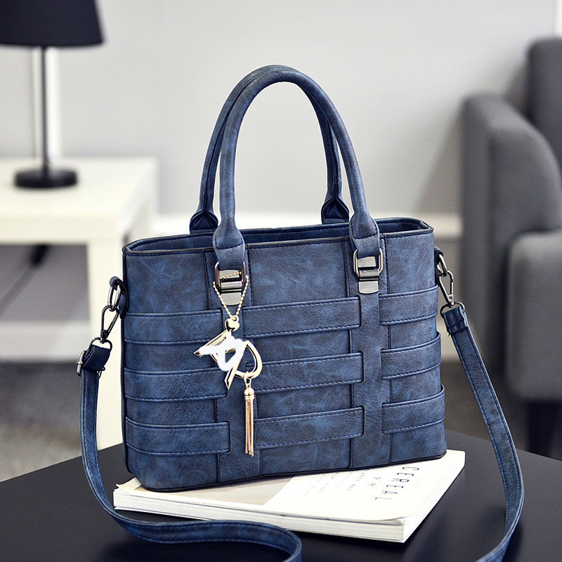 Top brand new free designer bag fashion handbag large capacity women's bag casual cross shoulder bag