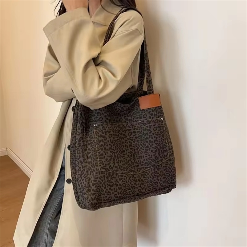 Leopard Pattern Tote Bag Vintage Canvas Shoulder Bag Fashion Big Capacity Handbag For School 250519