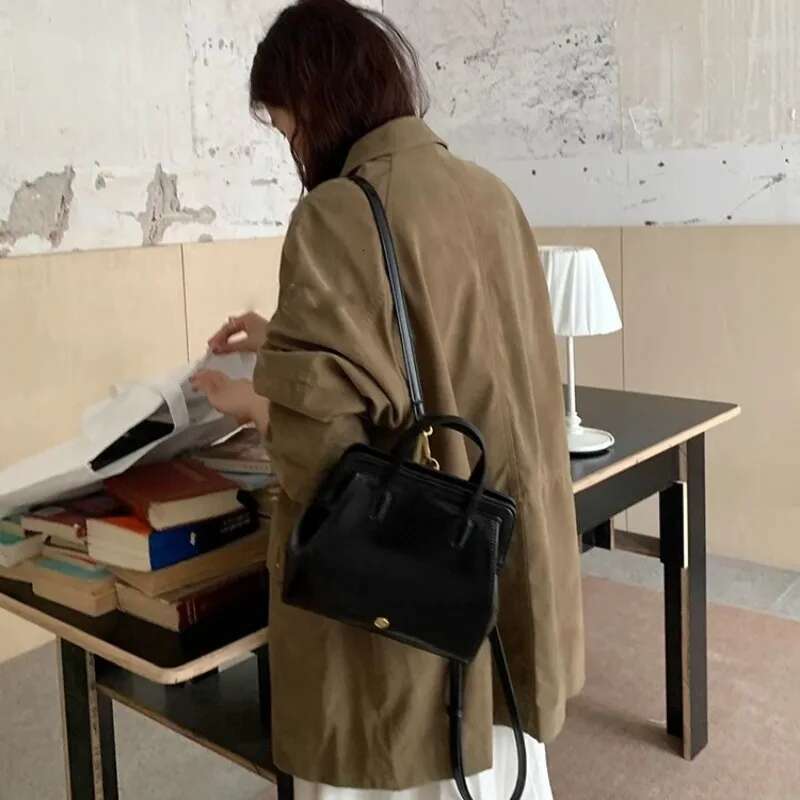 Vintage Clip Niche Black Backpack, Trendy Handbag