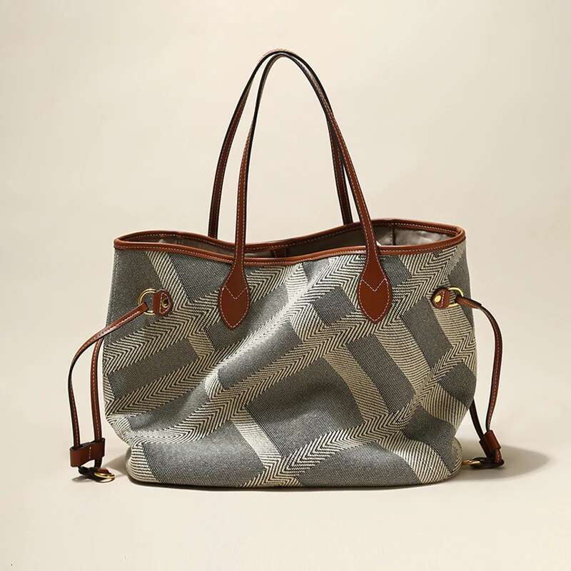 Elegant Ladies Durable Canvas Beach Tote 2025 Shopper Big Handbags and Purses For Female Designer Women's Shoulder Bag