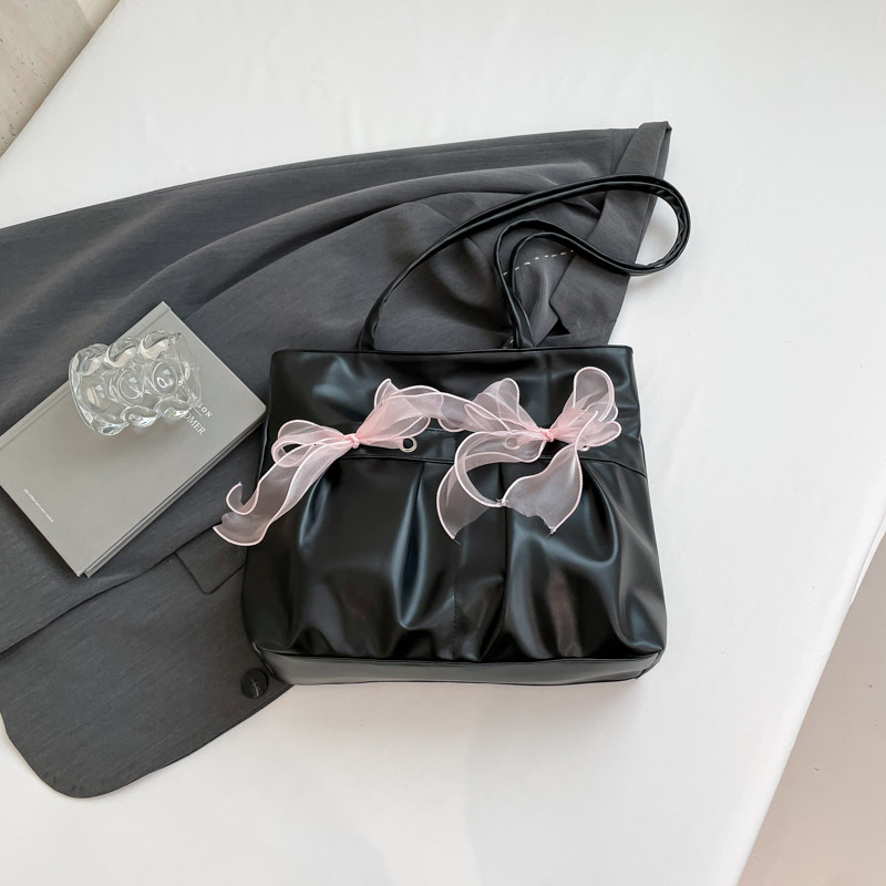 Free Delivery Designer Bag 2025 New College Style Bow Tote Large Capacity Pleated Single Shoulder Cute And Sweet Commuting For Women Luxury Bag