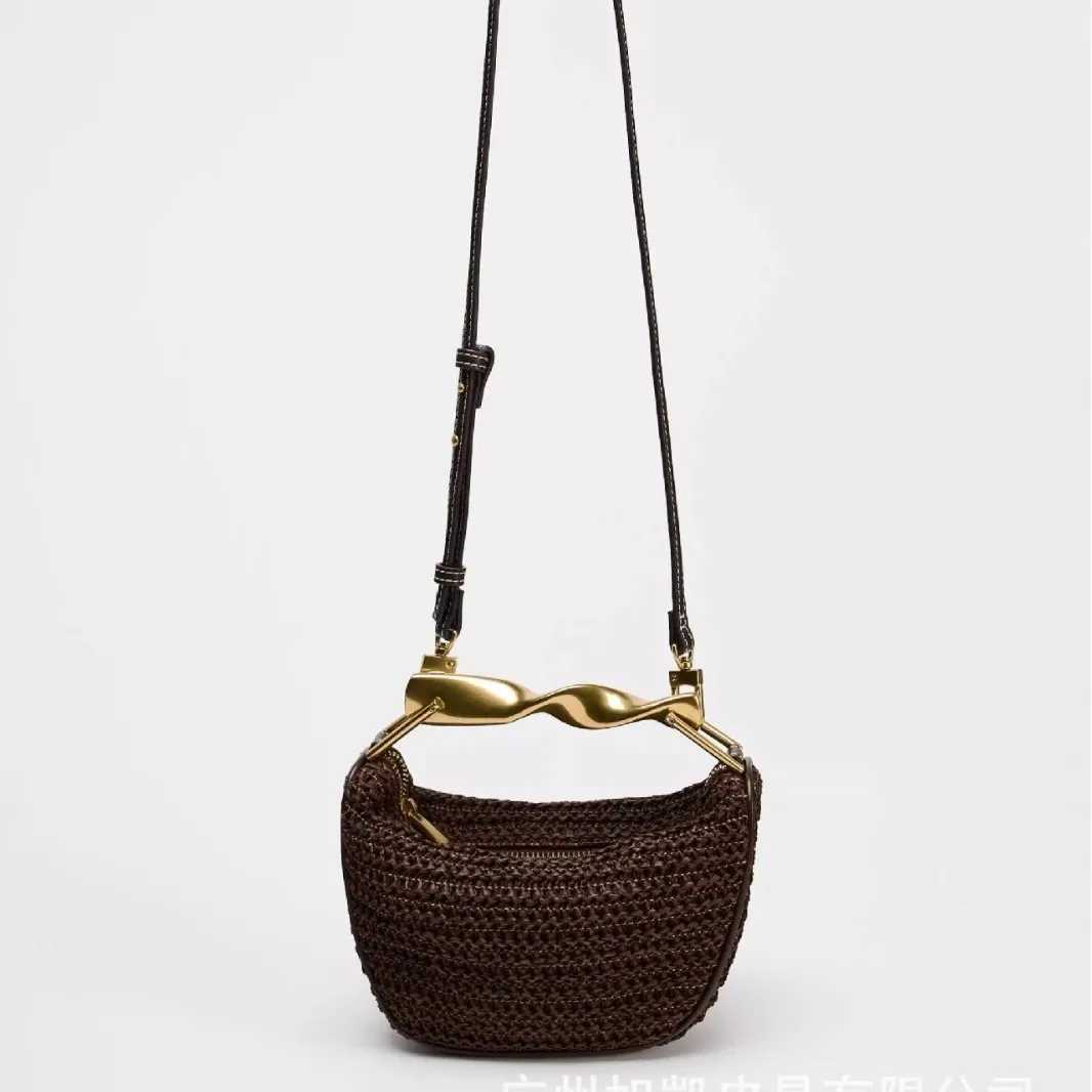 Summer Rattan Half-Moon Beach Straw Shoulder Bags Womens Straw Bucket Bag Purse Woven Straw Handbags Casual Tote Crossbody Bag M250520
