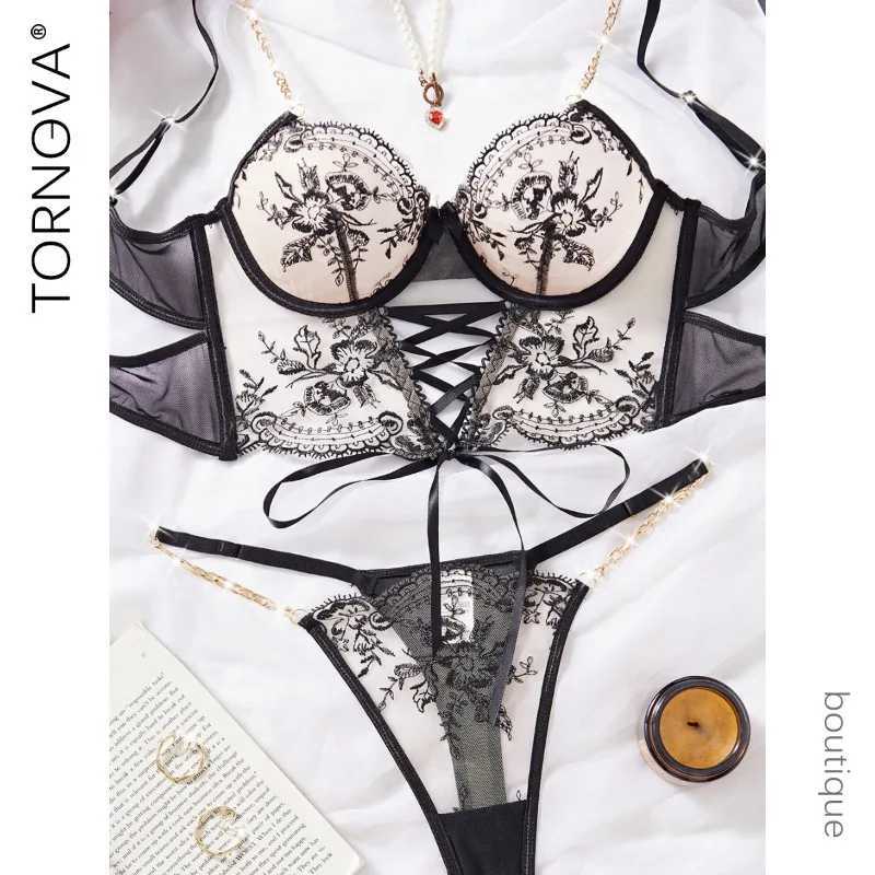 Sexy Embroidery Lingerie Suit for Women Chain Flower Embroidery Cross-belt Hollow Two-piece Set Womens Underwear Suit R250520