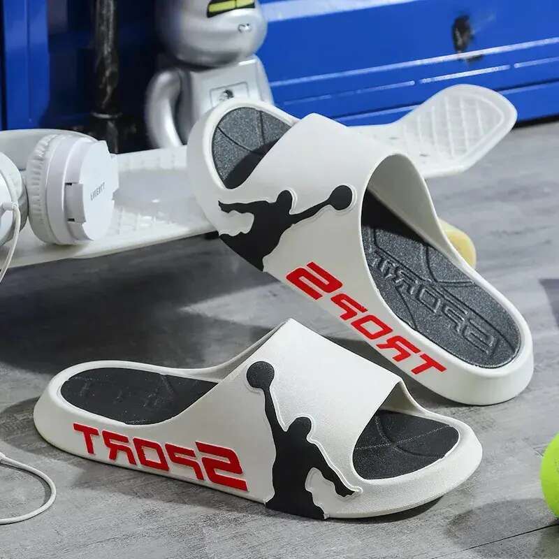 Slippers Men With A Feeling Of Stepping On Feces In Summer Casual Sandals For Teenagers Outdoor Sports Basketball