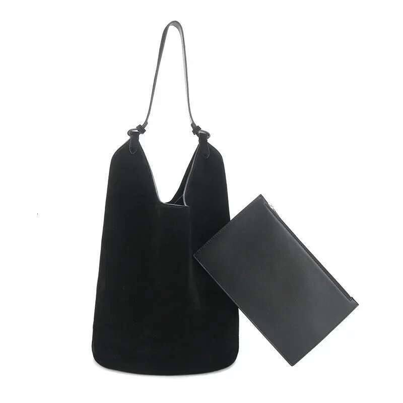 Autumn and Winter Handbag Genuine Leather Dumpling Bucket Bag Niche Shoulder Tote