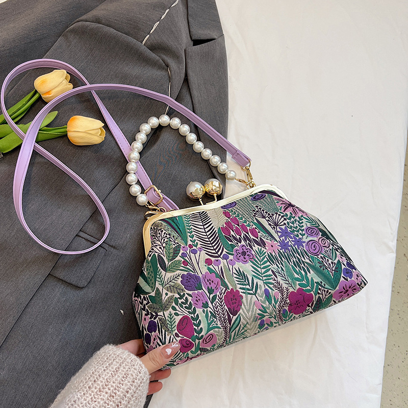designer bag New clip Chinese style dinner hand-held one shoulder diagonal cross casual fashion bag embroidered flower women's bag