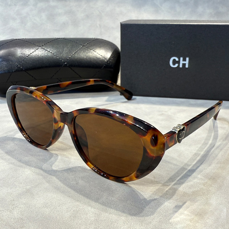 luxury Designer sunglasses cat-eye UV400 Designer for Women Sunglasses For Men letter sunglasses Eyeglasses Goggle Outdoor Beach trend with box good AAA