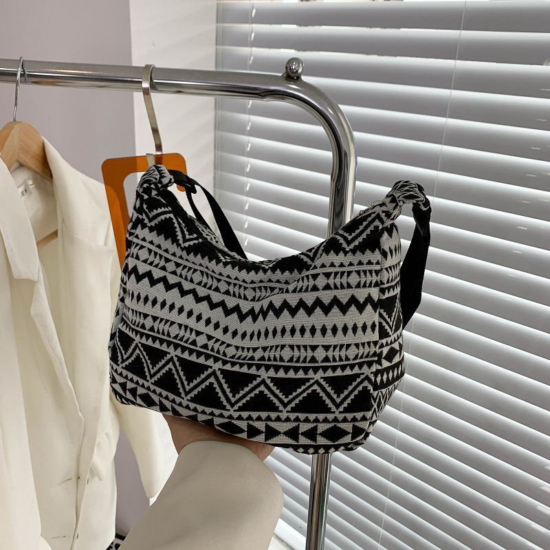 Free Delivery Designer Bag Large Capacity Canvas For Women's 2025 Summer Trend College Students Classroom Fashion Commuter Tote Bag Luxury Bag