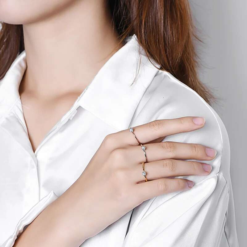 18K White Gold Plated Ring for Women 0.2ct Test Past D Moissanite Diamond Solitaire Ring Wedding Band Engagement Bridal