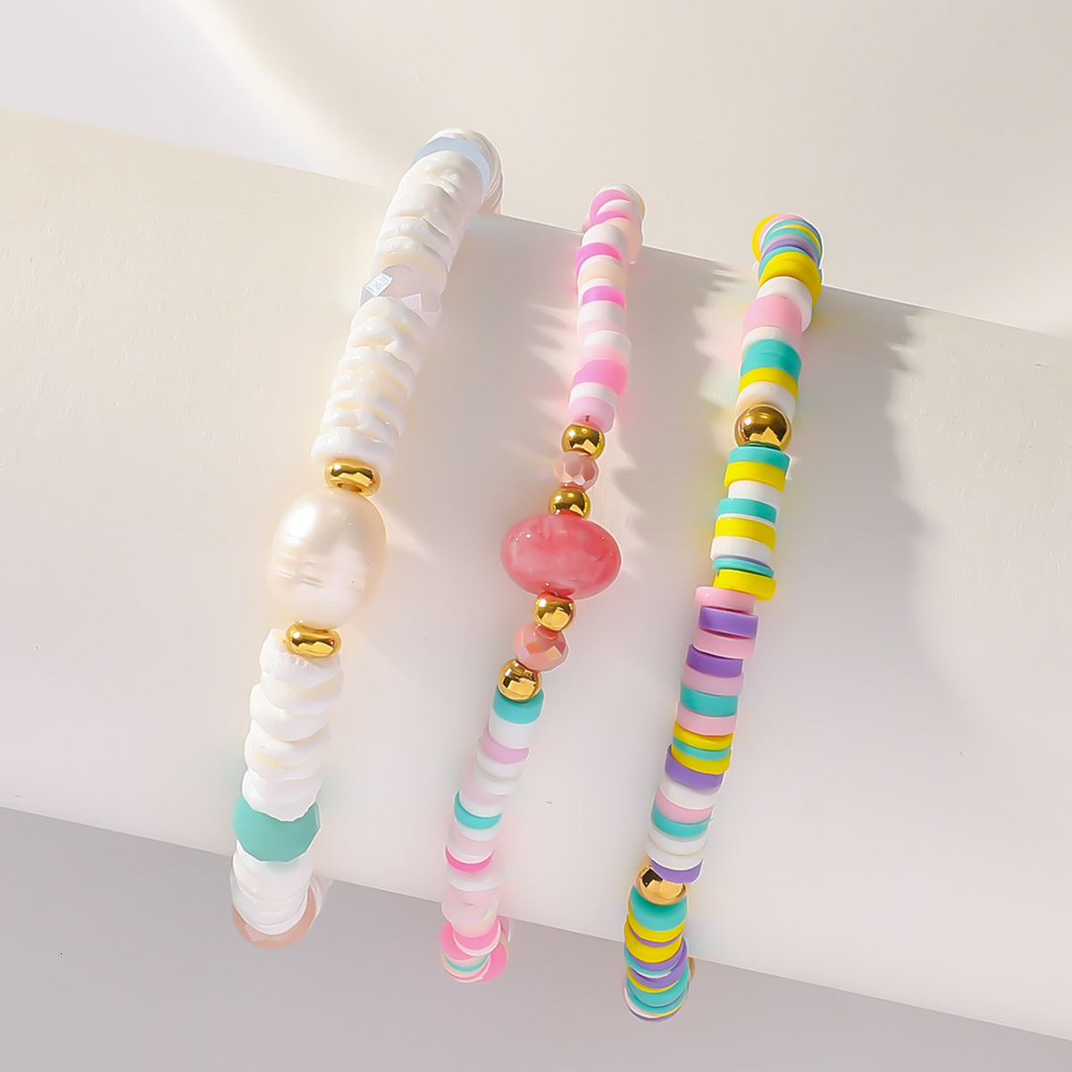 ceramic rice bead freshwater pearl bracelet, fashionable and cute beach style bracelet