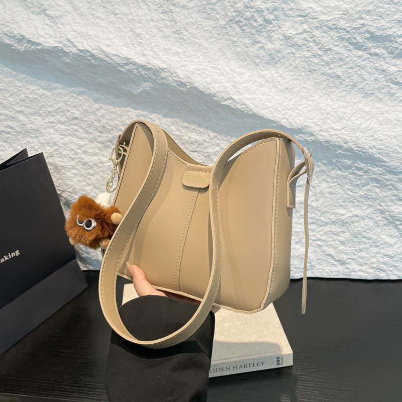 Women's new spring and summer fashion bucket bag one shoulder crossbody bag versatile fashion shoulder bag underarm bag patchwork texture designe