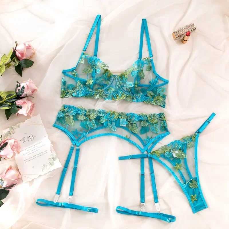 Sexy Embroidery Underwear Set Sexy Girdle Garter Underwear Set Mesh Patchwork See-through Embroidery Sexy Lingerie Set R250520