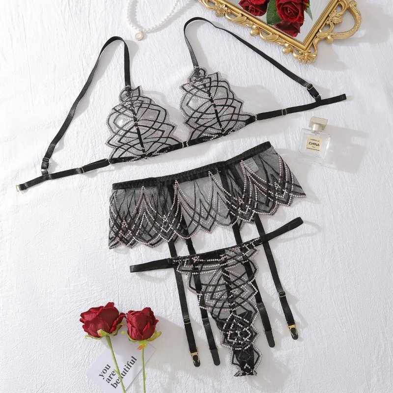 Sexy Lingerie Suit Mesh See-through Slim Bra Set for Women Sexy Garters Underwear 3-piece Set Waist Seal Underwear Suit R250520