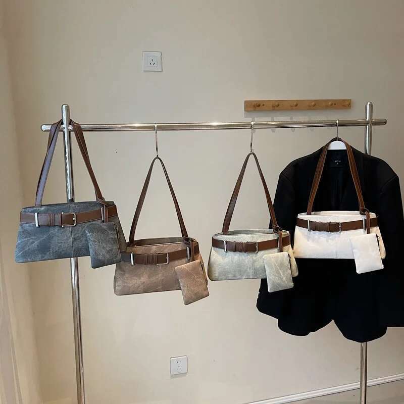 LEFTSIDE Small PU Leather Shoulder Bags For Women 2024 Winter Y2k Trend Female Fashion Underarm Bag Handbags And Purses