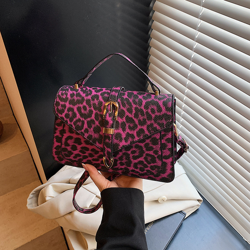 Free Delivery Designer Bag Leopard Print Summer New Personalized Fashionable Stylish Versatile Crossbody For Women's Work Commuting Leisure Simpl