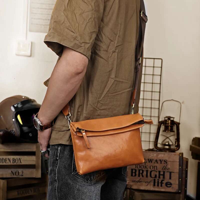 2022 Men's Shoulder Bag Handmade Genuine Leather Crossbody Messenger Bags For Male Large Capacity Clutch Wallet Handbag Business