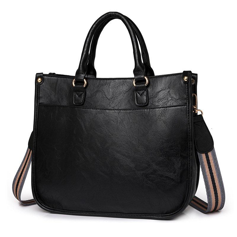Spring and summer new casual handbag women's briefcase shoulder crossbody bag casual retro designer shoulder bag fashionable versatile shoulder t
