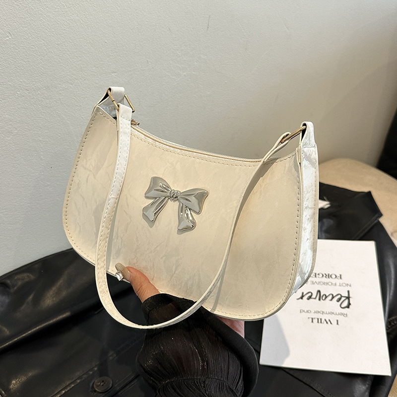 Free Delivery Designer Bag Underarm For Women 2025 New High End Western Style Women's Niche Design Butterfly Ins Fashion Shoulder Luxury Bag