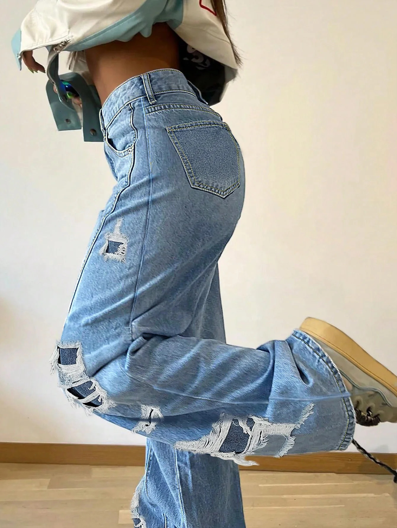 Women Ripped StraightLeg Jeans Button Zipper Casual Street Style Denim Pants with Pockets Nonstretch Fulllength 250519
