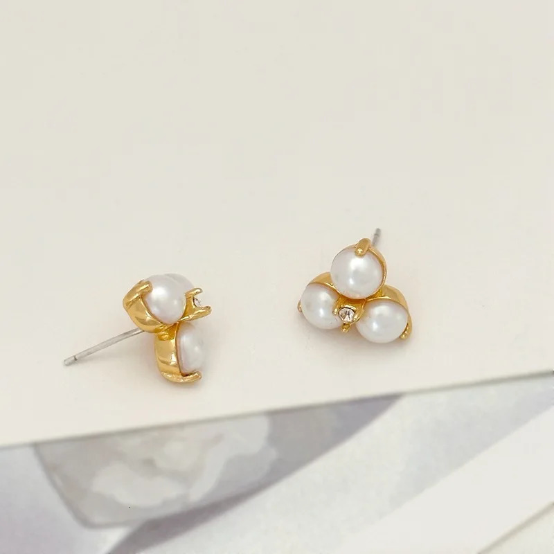 Summer Korean Style Fashionable Simple And Luxurious With Freshwater Pearl Zircon Inlaid Earrings For Women 250517