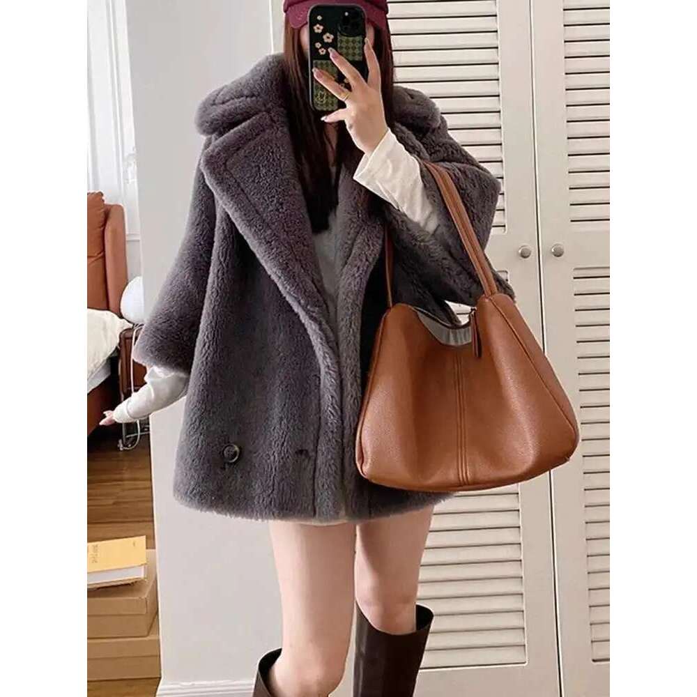 LANMREM Short Lamb Wool Coat For Women Lapel Collar Loose Sleeves Solid Color Female Warm Clothing 2024 Winter 2DA8020