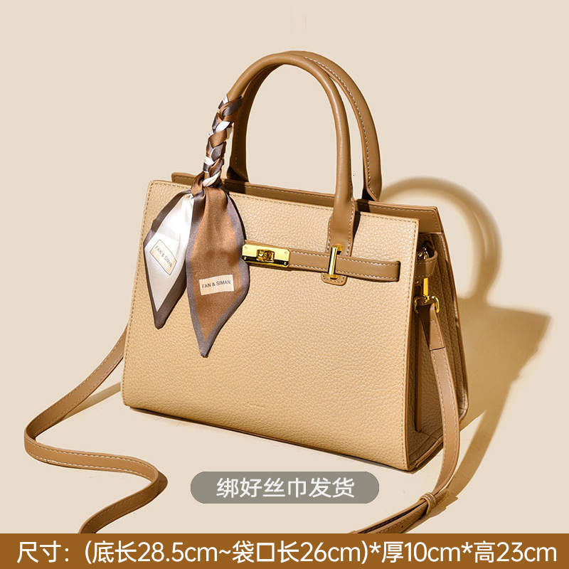Free Shipping Designer Bag Women's Handbag Trendy And Fashionable Crocodile Pattern Shoulder Bag Hot Selling Large Capacity Commuting Bag High-qu