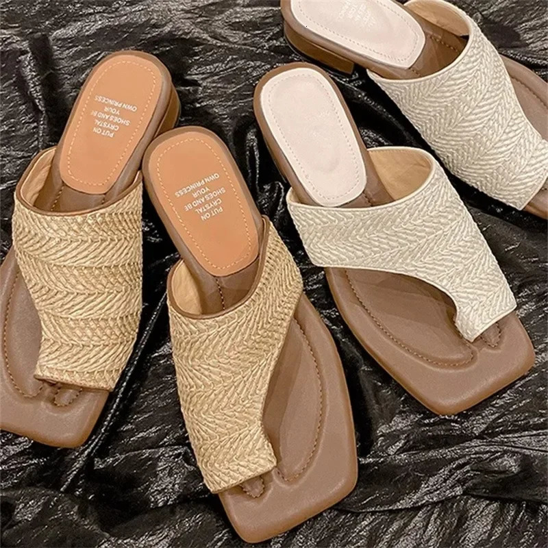 Coarse heeled flip flops for womens outdoor wear 2025 summer beach square toe low heeled beach dress with sandals 250519