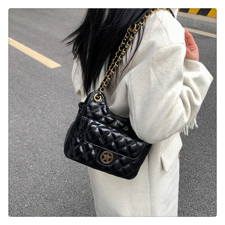 Free Shipping Designer Bag Xiaoxiangfeng Soft Leather Wandering Foreskin Retro Diamond Grid Chain Bag Versatile Classic Shoulder Bag Crossbody Bag Wom