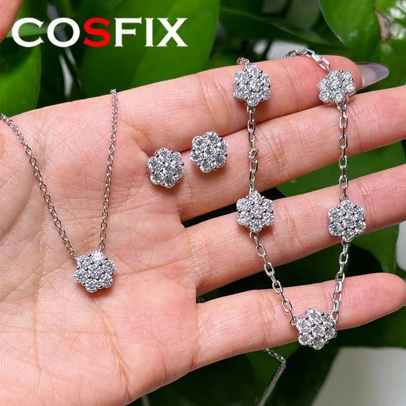 Moissanite Stud Earrings for Women Luxury Women Full Moissanite Stud Earrings Flower D Color Womens Moissanite Set Jewerly