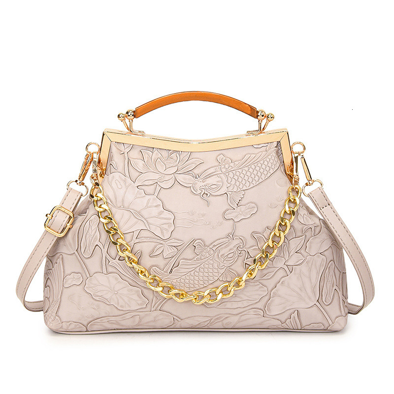 2025 Spring New Crossbody Casual Handheld Small Square for Women Simple Fashion Western Style Shoulder Bag