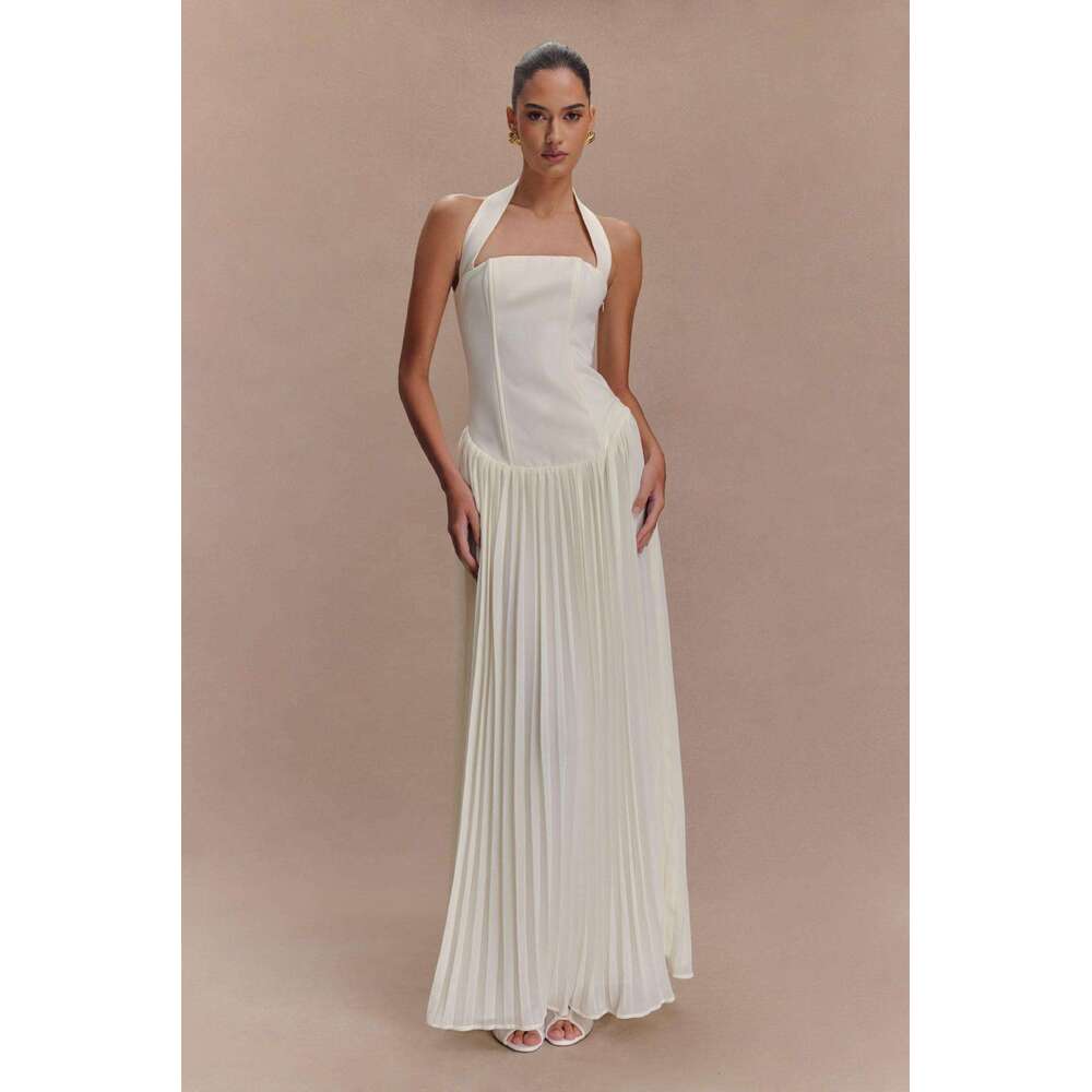 Hanging neck, strapless, pleated European American 2025 spring new socialite style waist cinched long skirt, chic and elegant clothing