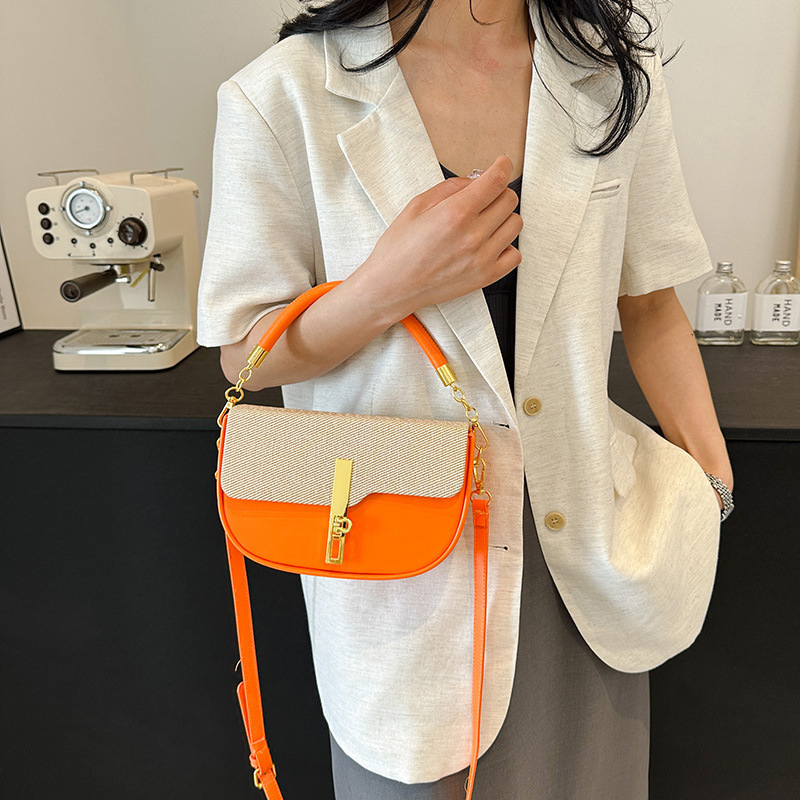 Box color blocked dopamine fashion handbag 2024 new versatile and personalized single shoulder crossbody small square bag