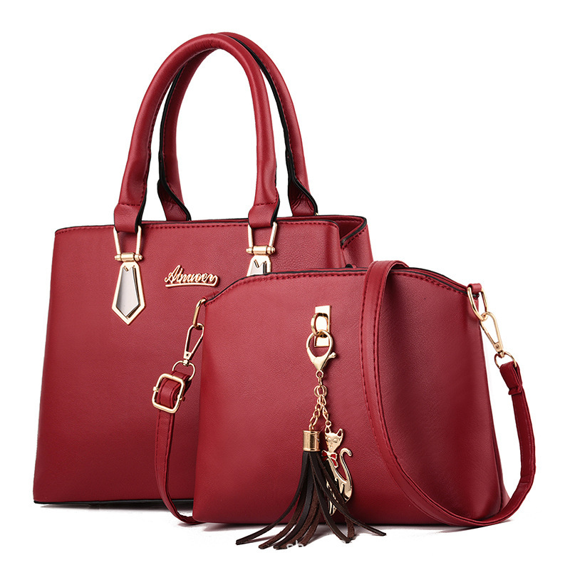 High quality brand, high-quality new style, free designer bag, free delivery, large capacity handbag, women's single shoulder diagonal cross bag
