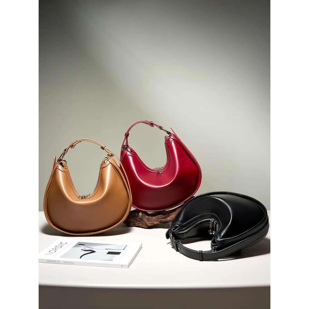 100% Genuine Leather Crescent Handbag Women 2025 New Simple High Quality Shoulder Crossbody Bag Commuter