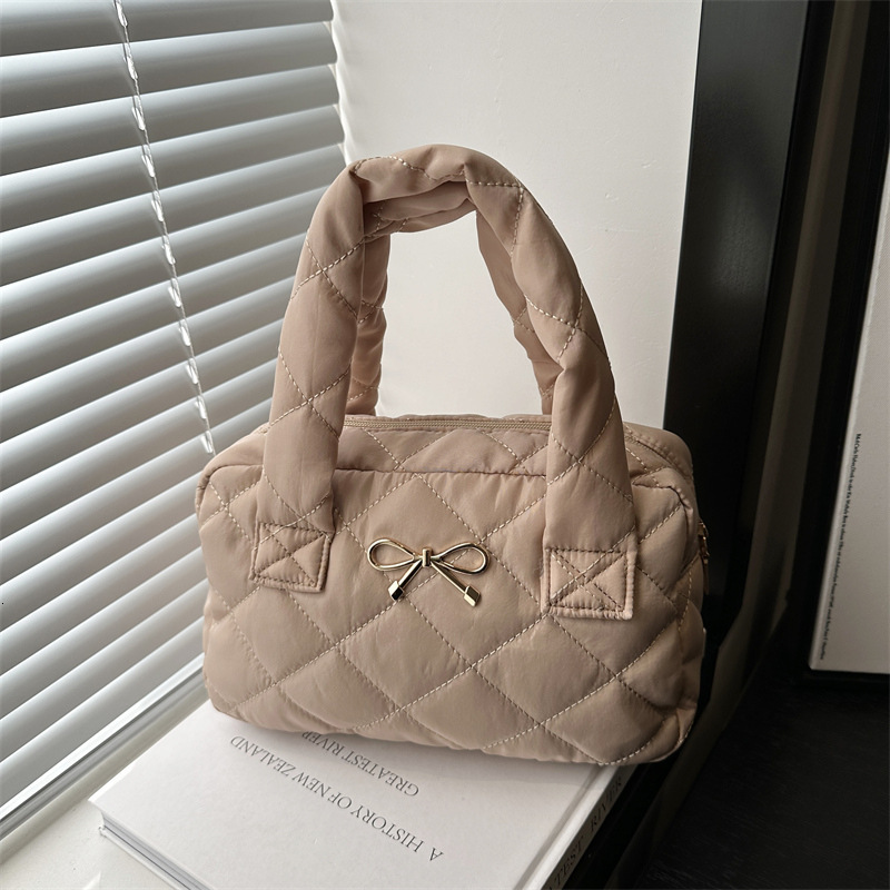 Free Delivery Designer Bag 2025 Winter Bow Casual This Year's Trendy Tote Bag Korean Edition Luxury Bag