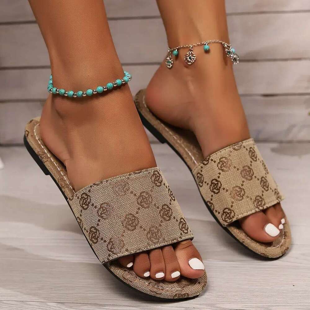 hot free shipping designer Sandals for woman 2025 newoutdoor breathable light platform slippers fashionable and comfortable khaki pink