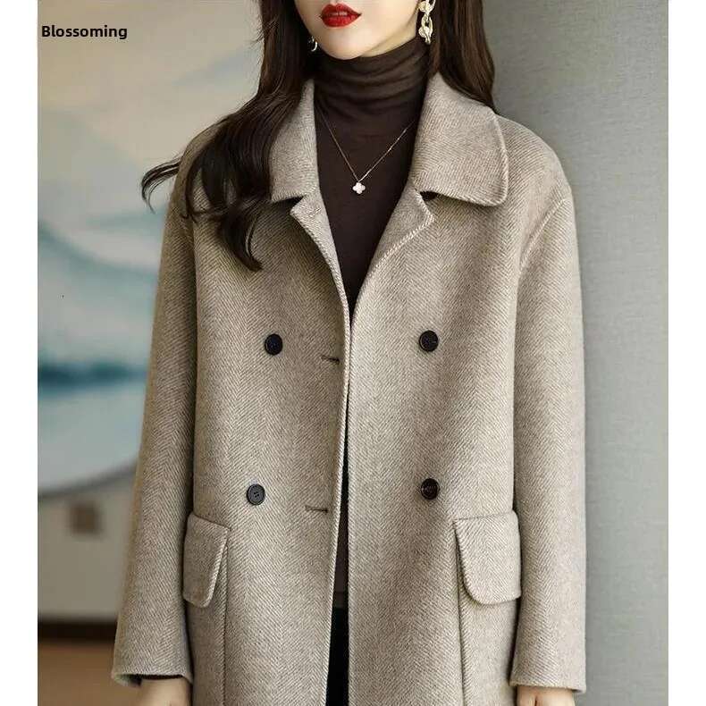 Plus Size Women's Thickened Woolen Autumn Winter New Style Coffee Color Slimming Long Coat Korean Version Fashionable Ou...