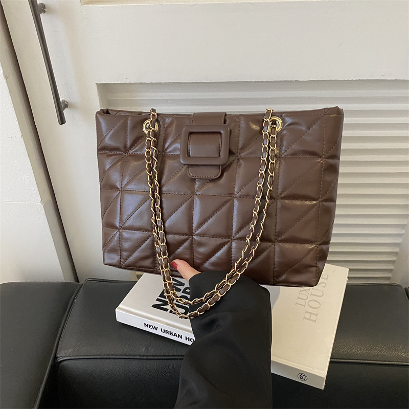 Free Delivery Designer Bag Advanced Underarm For Women's 2025 Trendy And Fashionable Fragrant Wind Lingge Chain Bag Small Commuting Shoulder Bag 