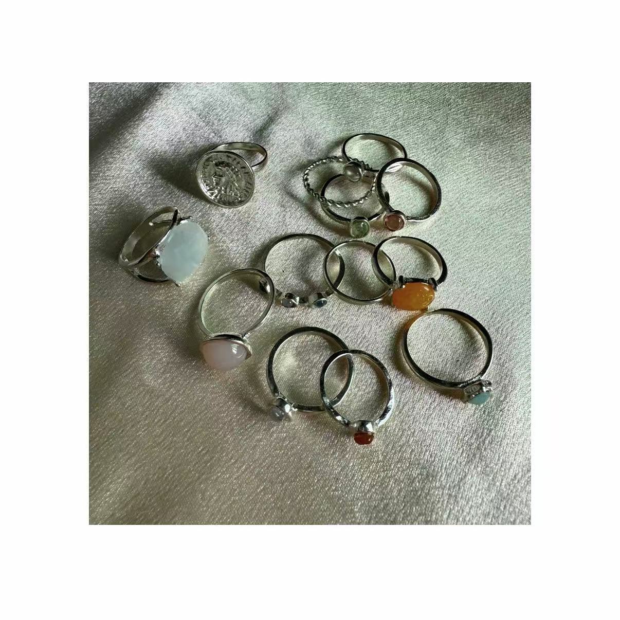 Retro Inspired Personalized Gem-Inlaid Moonstone Cat Eye Ring in Fruit Punch Tones