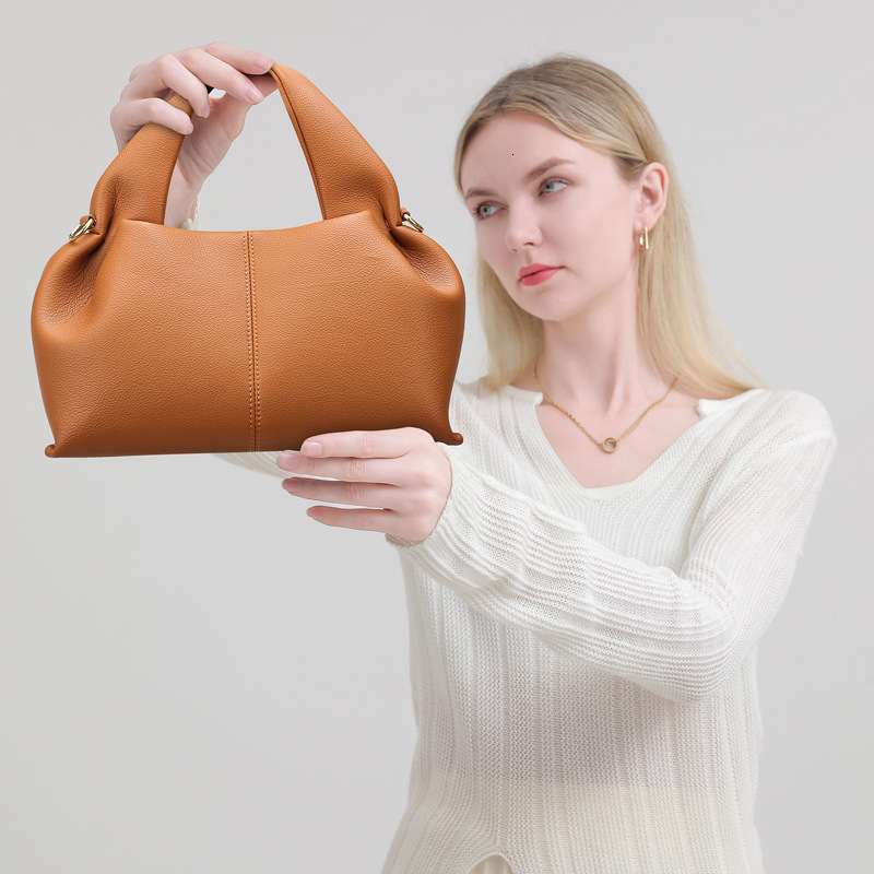 Women's Handbag Free Shipping Designer Bag New Fashion Cloud Bag Niche Versatile Soft Leather Shoulder Crossbody Bag Shopping Bag