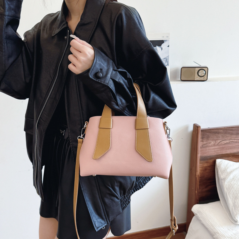 Bag for women 2025 new simple splicing contrasting color handbag, high-end and versatile single shoulder crossbody tote bag