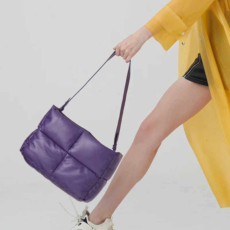 Fashion Leather Padded Tote Bag for Women Designer Quilted Handbags Luxury Soft Pu Shoulder Bags Down Cotton Winter Bag Big M250520