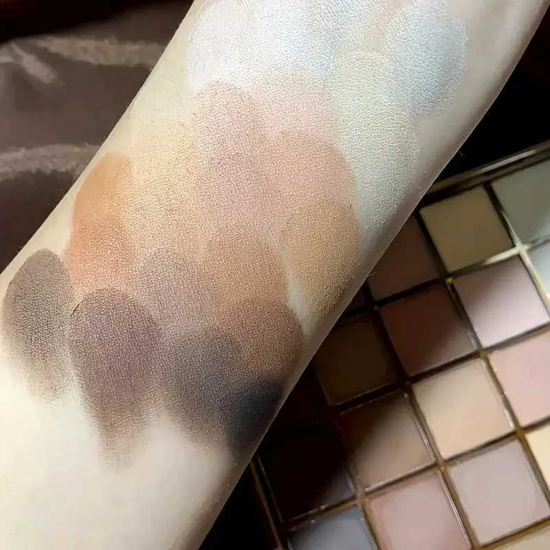 25 Shades Matte Finish Eyeshadow Palette Neutral Grey Brown Earth Tones Matte Shimmer Finishes For Versatile Makeup LooksXJ250520