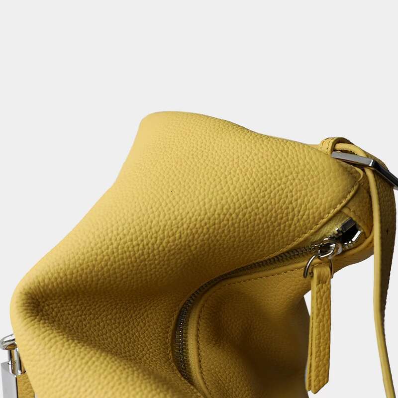 High Quality Designer Bags High Quality Designer Bags Women's Genuine Leather Shoulder Lock Design Pendant Crossbody Ladies Fashion Niche Underar