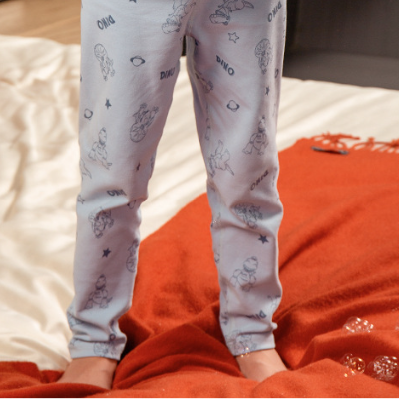 DISNEY boys designer clothes baby clothes designer baby clothes Children's pure cotton pajamas set of home clothes.